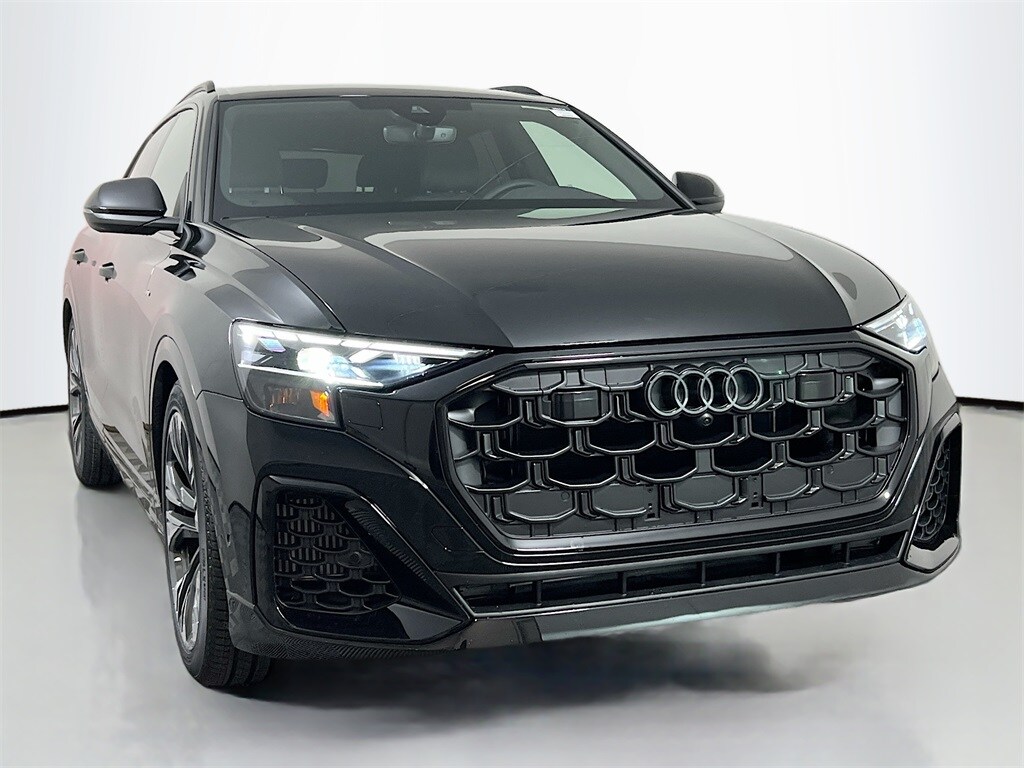New 2026 Audi Q8 SUV
