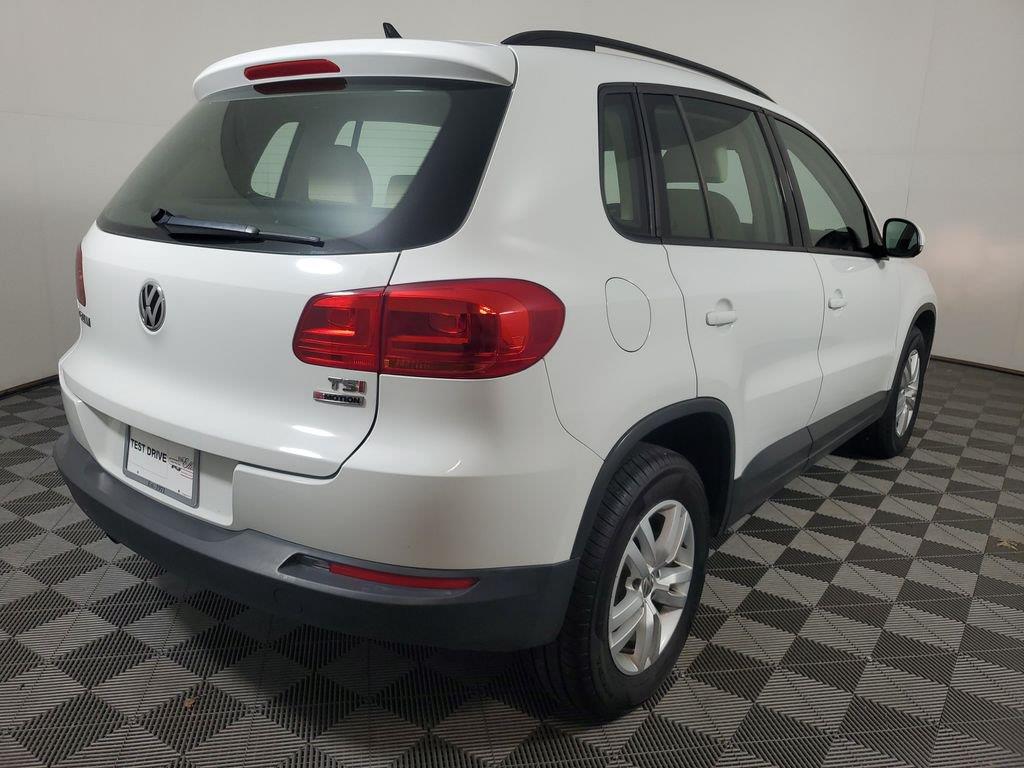 2017 Volkswagen Tiguan S - Photo 7