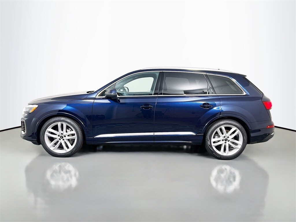 2025 Audi Q7 55 Premium Plus photo 4