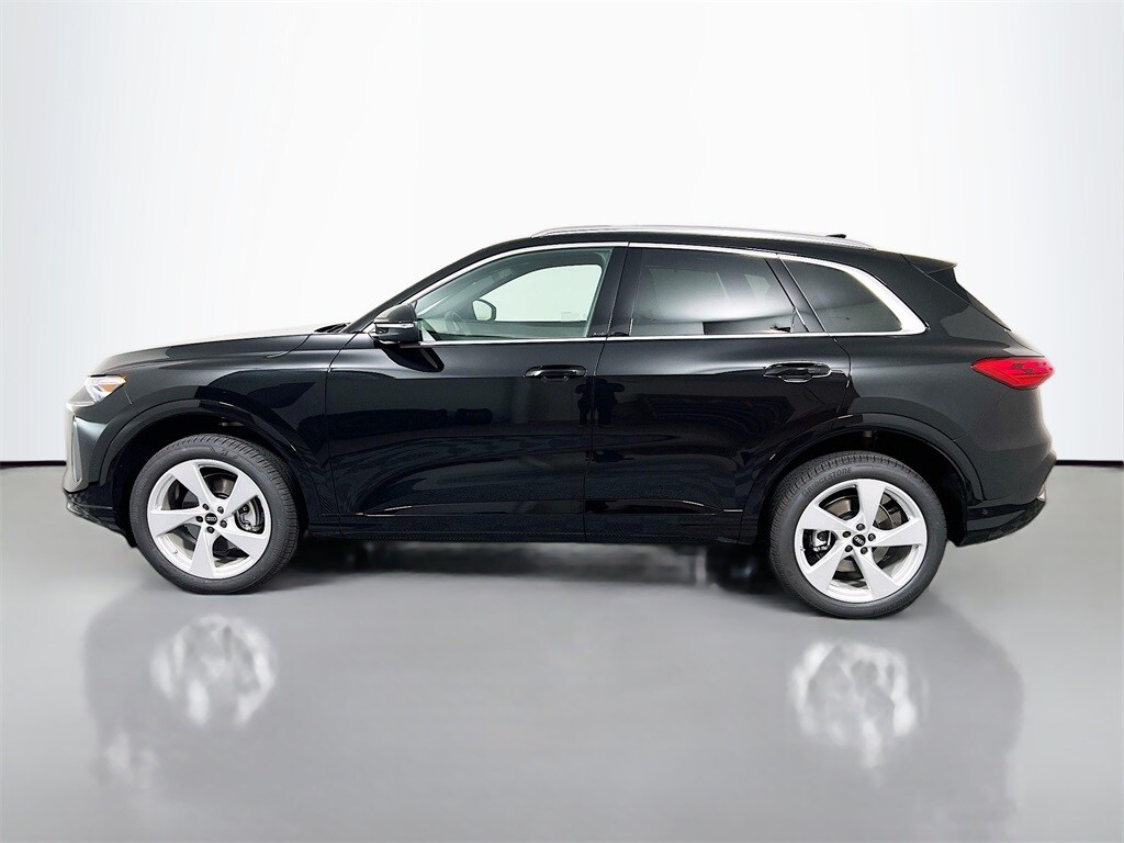 2025 Audi Q5 2.0T Premium Plus photo 4