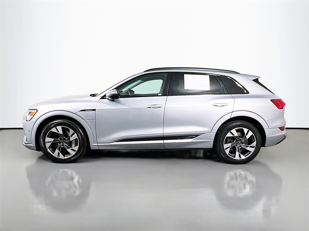 Certified 2022 Audi e-tron Premium quattro SUV