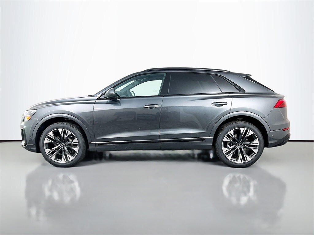 2026 Audi Q8 55 Premium Plus photo 2