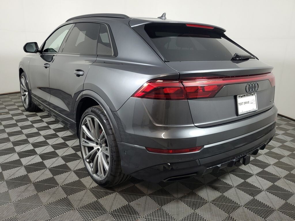 New 2026 Audi Q8 SUV