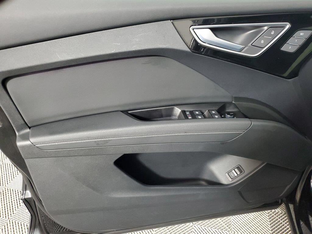 2023 Audi Q4 e-tron Premium Plus - Photo 18