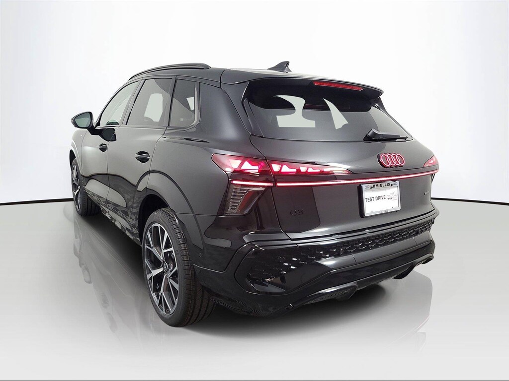 New 2026 Audi Q3 SUV