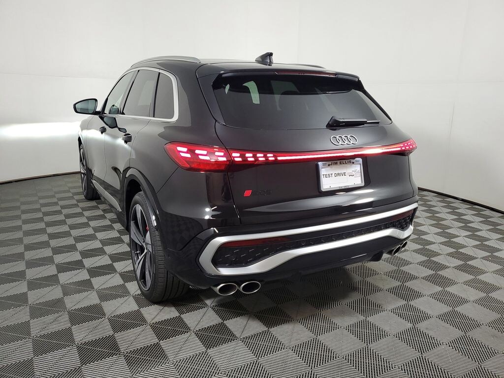 New 2026 Audi SQ5 SUV