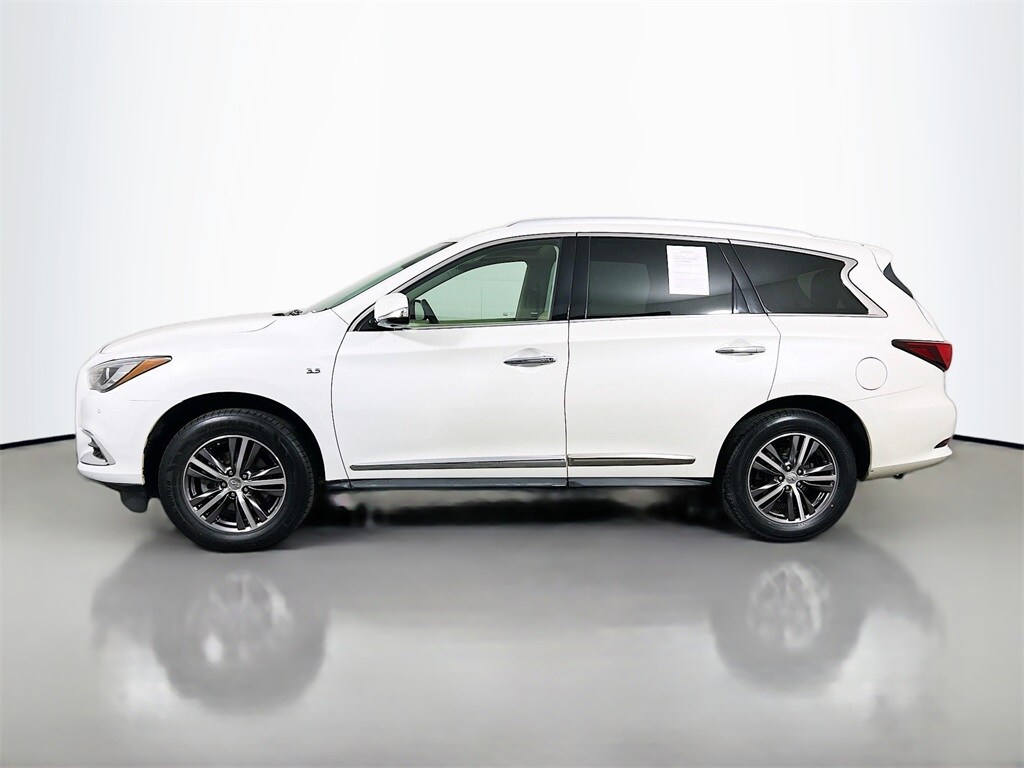 Used 2017 INFINITI QX60 Base SUV