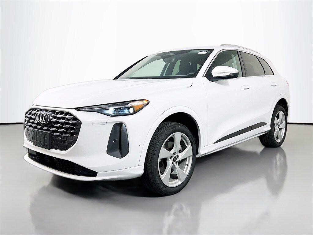 2025 Audi Q5 2.0T Premium Plus photo 3