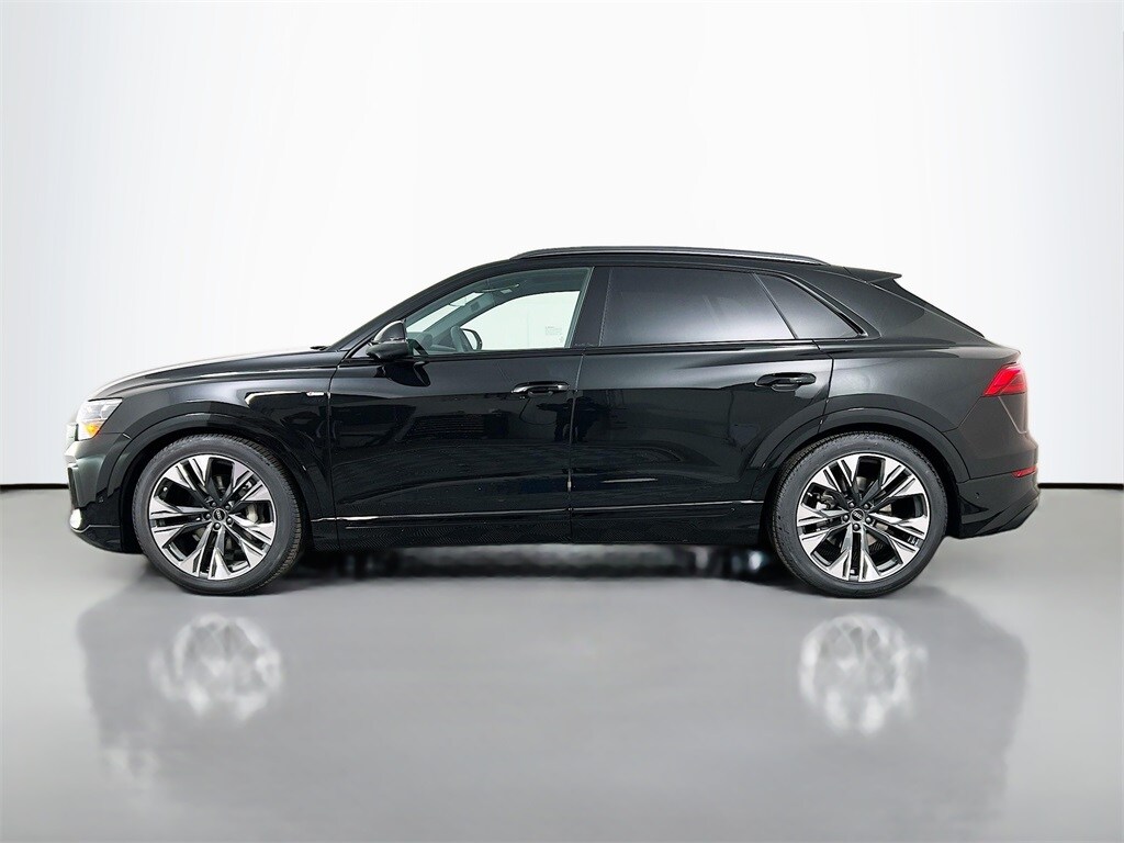 New 2026 Audi Q8 SUV