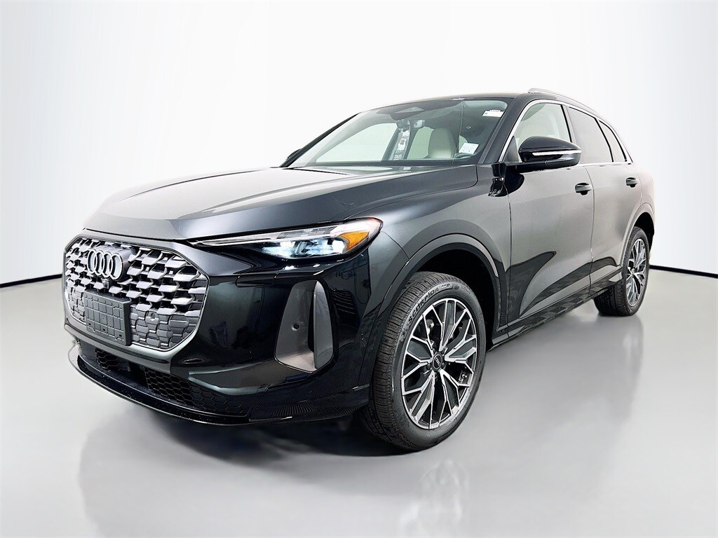 2025 Audi Q5 2.0T Premium Plus photo 3