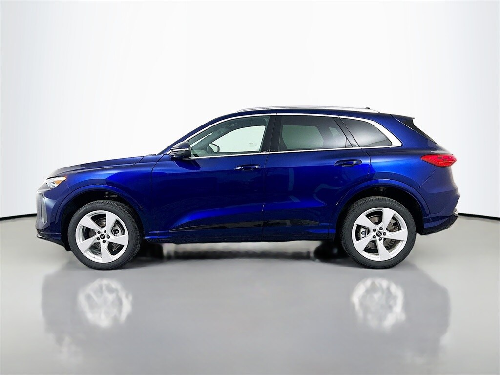 2025 Audi Q5 2.0T Premium Plus photo 4