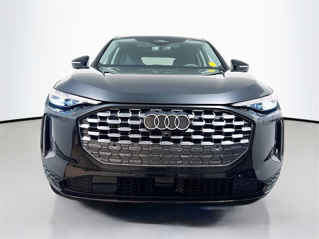 2025 Audi Q5 2.0T Premium Plus photo 2