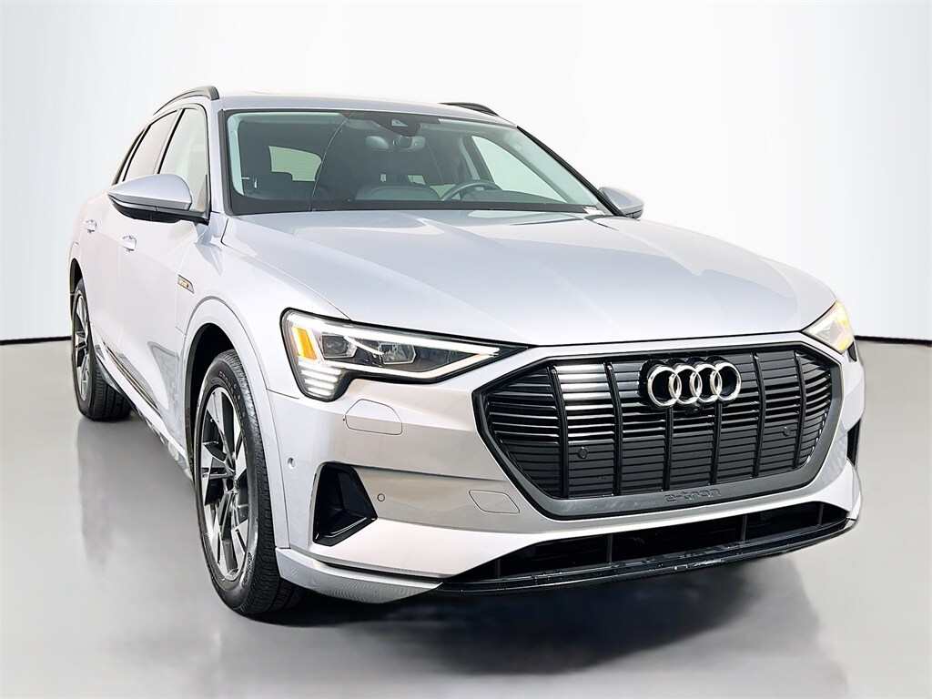 Certified 2022 Audi e-tron Premium quattro SUV