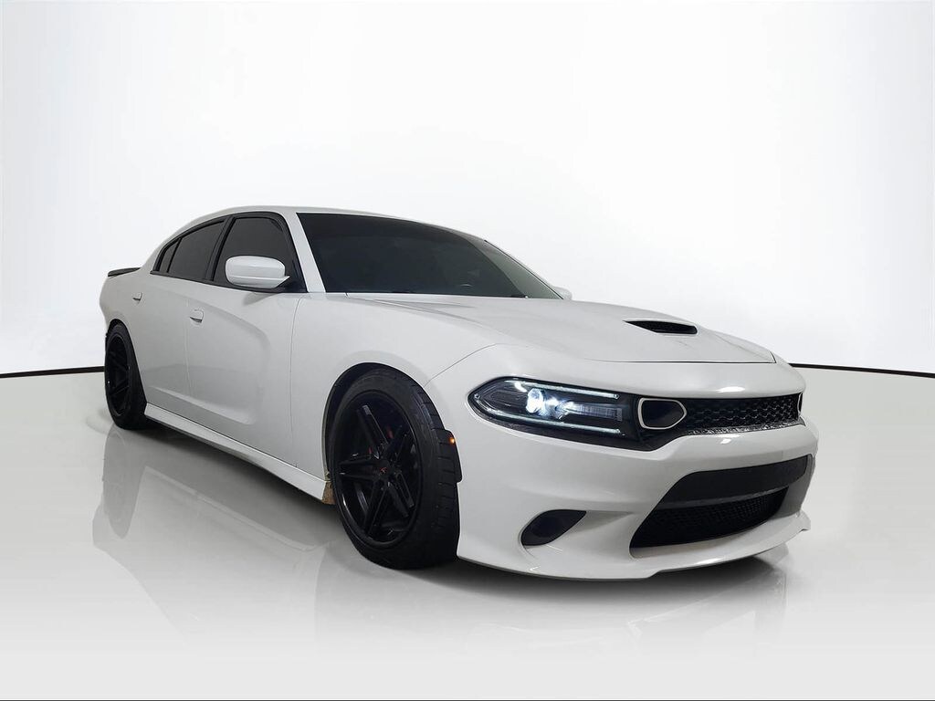 Used 2018 Dodge Charger R/T Scat Pack Sedan
