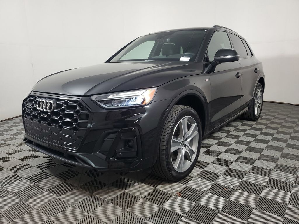 Used 2025 Audi Q5 quattro SUV