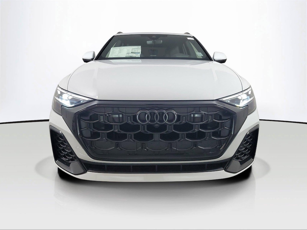 New 2026 Audi Q8 SUV