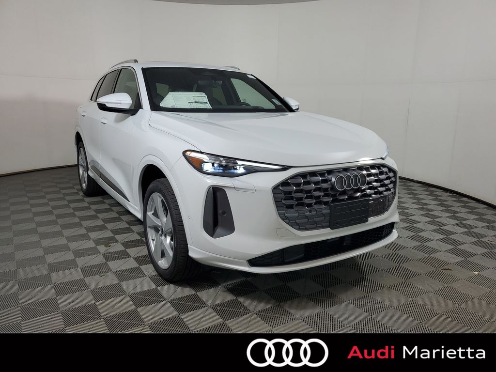 2026 Audi Q5 Premium Plus quattro's photo