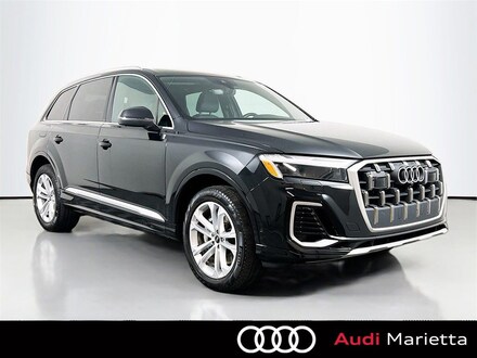 2025 Audi Q7 55 Premium Plus quattro SUV