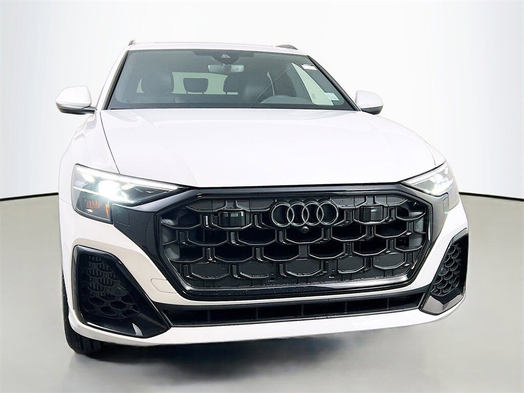 New 2026 Audi Q8 SUV