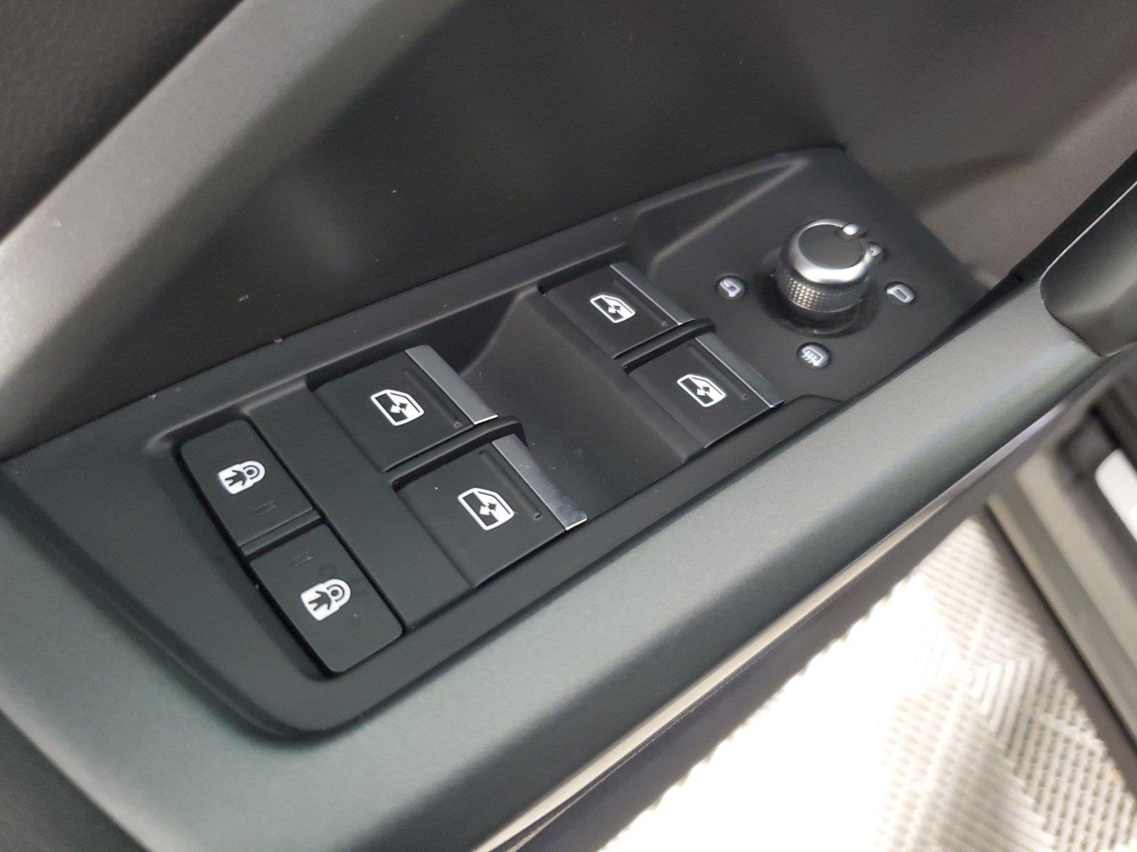 2020 Audi Q3 S Line Prestige - Photo 18