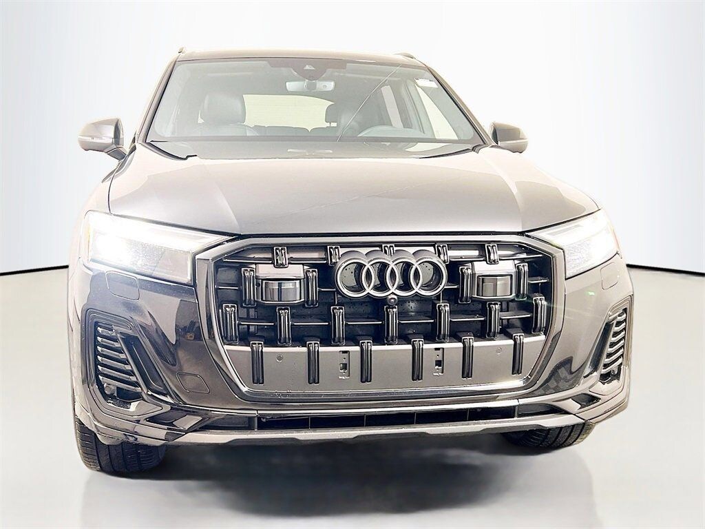 New 2026 Audi Q7 45 Premium Plus SUV