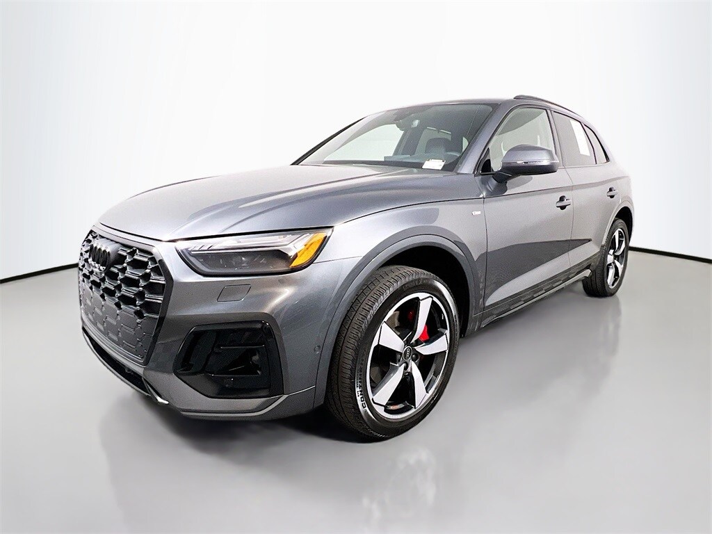 2024 Audi Q5 45 S line Prestige Premium photo 3