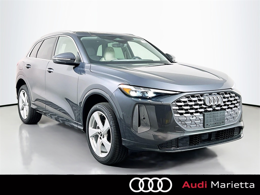 2025 Audi New Q5 Prestige's photo