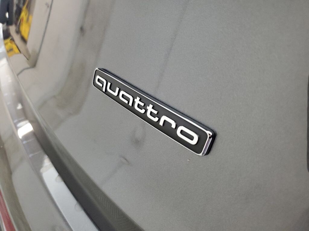 New 2026 Audi Q7 SUV