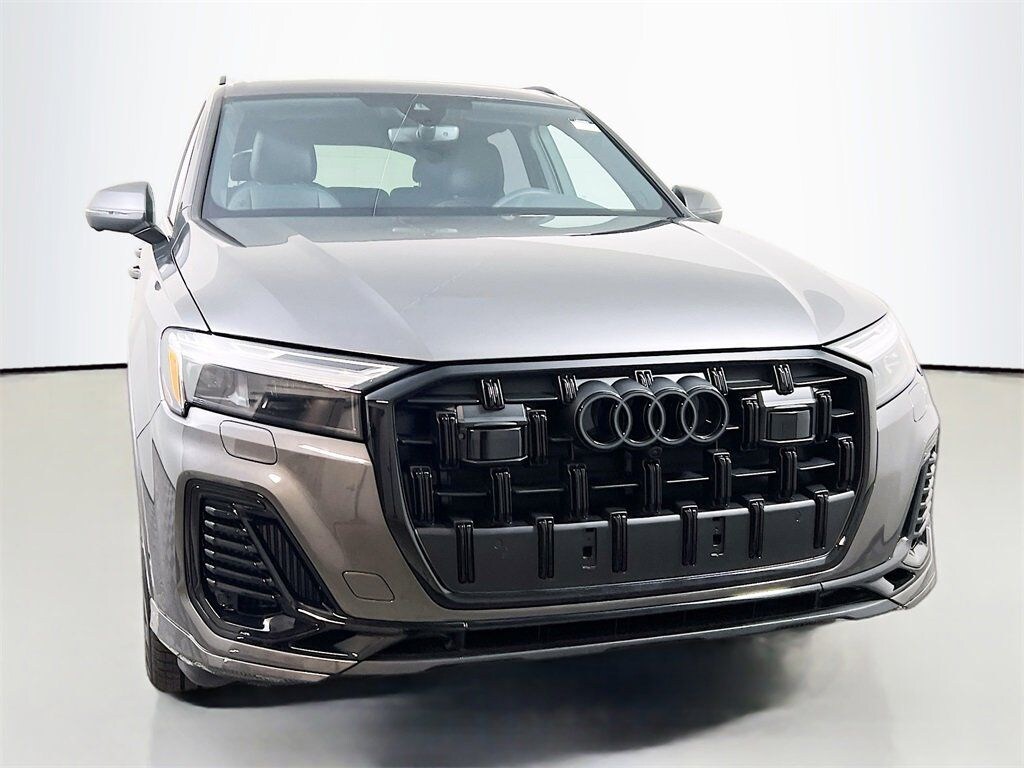 New 2026 Audi Q7 55 Premium Plus SUV