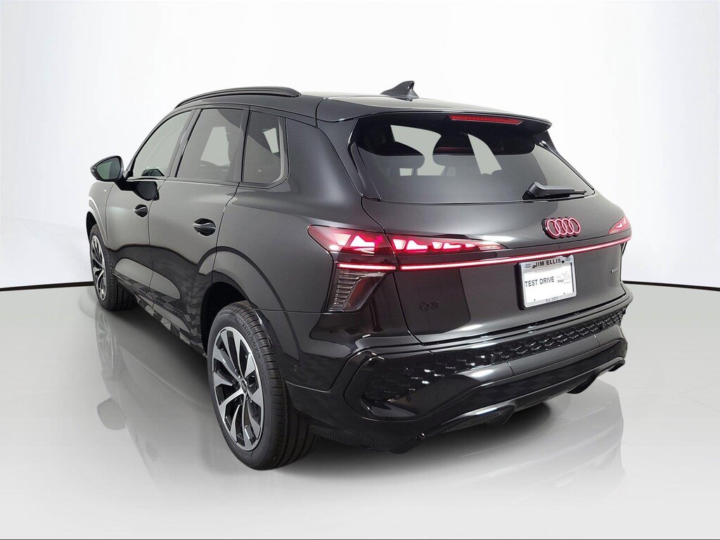 New 2026 Audi Q3 SUV