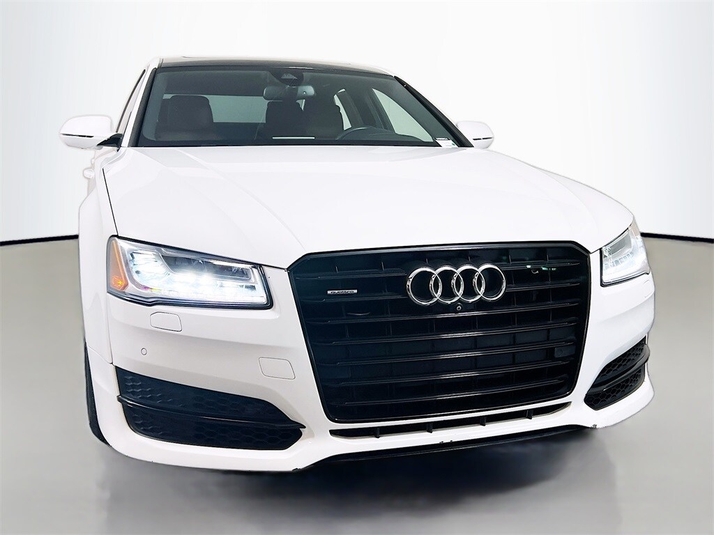 2017 Audi A8 L 3.0T Quattro photo 2