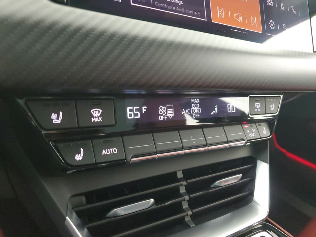 2024 Audi RS e-tron GT Base - Photo 30