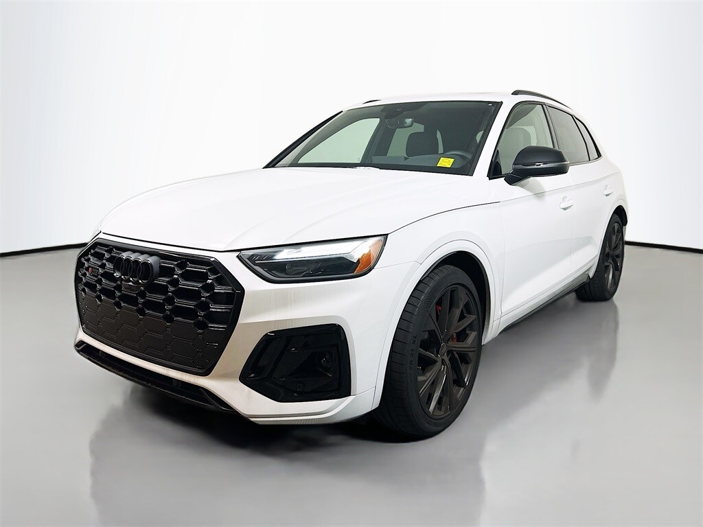 2025 Audi SQ5 Premium Plus photo 3