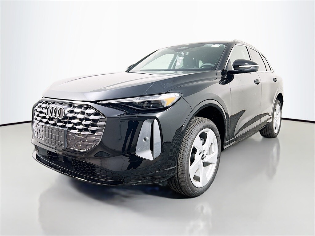 2025 Audi Q5 2.0T Premium Plus photo 2