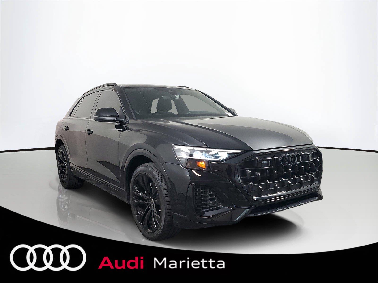  Audi Q8