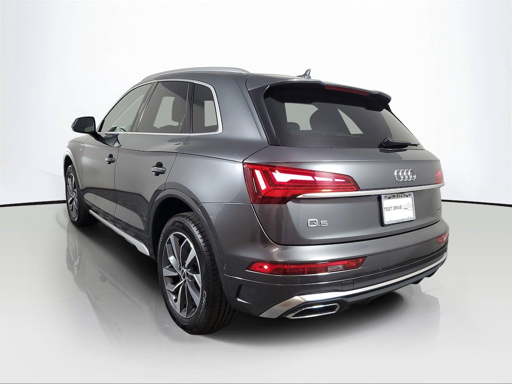 Used 2024 Audi Q5 S Line Prestige SUV