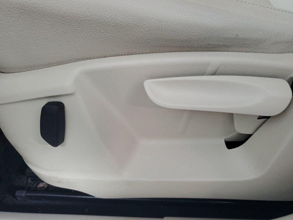 2017 Volkswagen Tiguan S - Photo 21