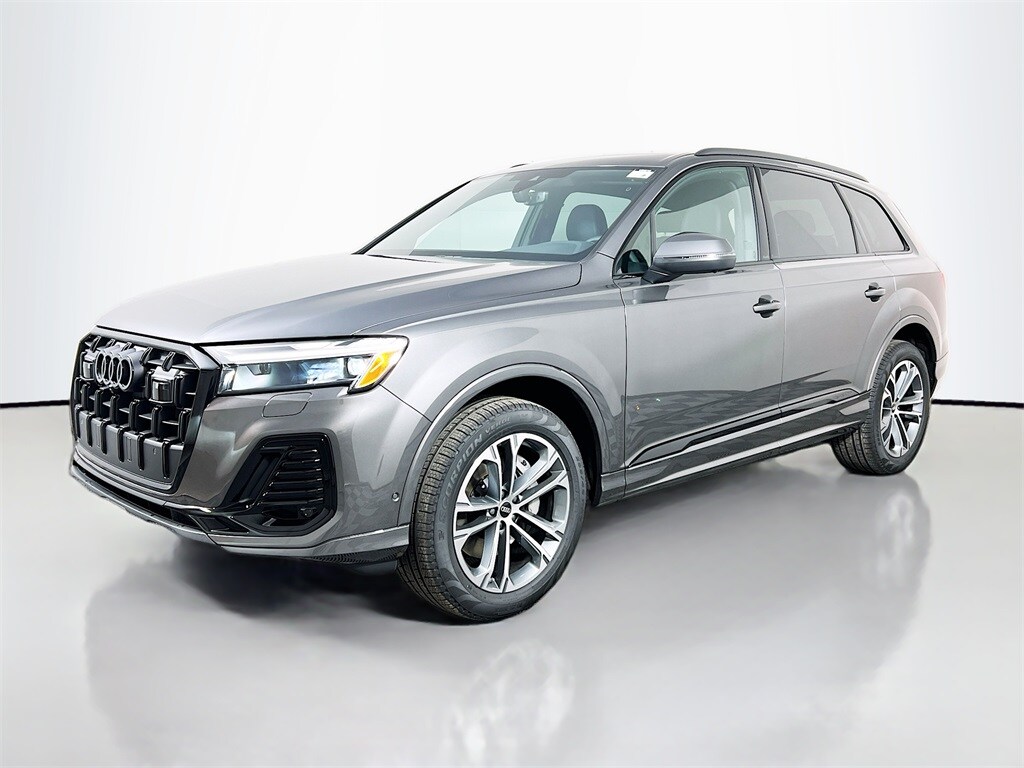 New 2026 Audi Q7 45 Premium SUV