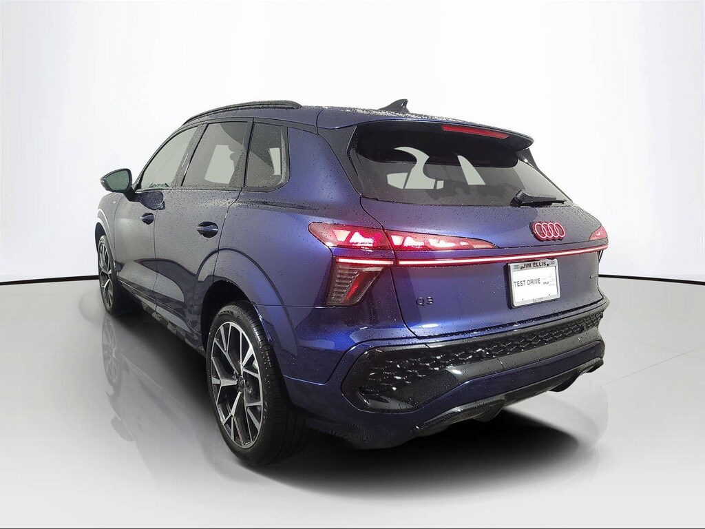 New 2026 Audi Q3 SUV