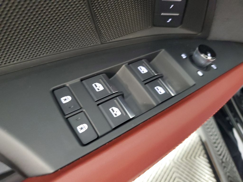 2024 Audi RS e-tron GT Base - Photo 20