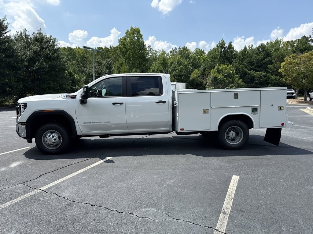 2025 Gmc Sierra 3500 HD Pro photo 4