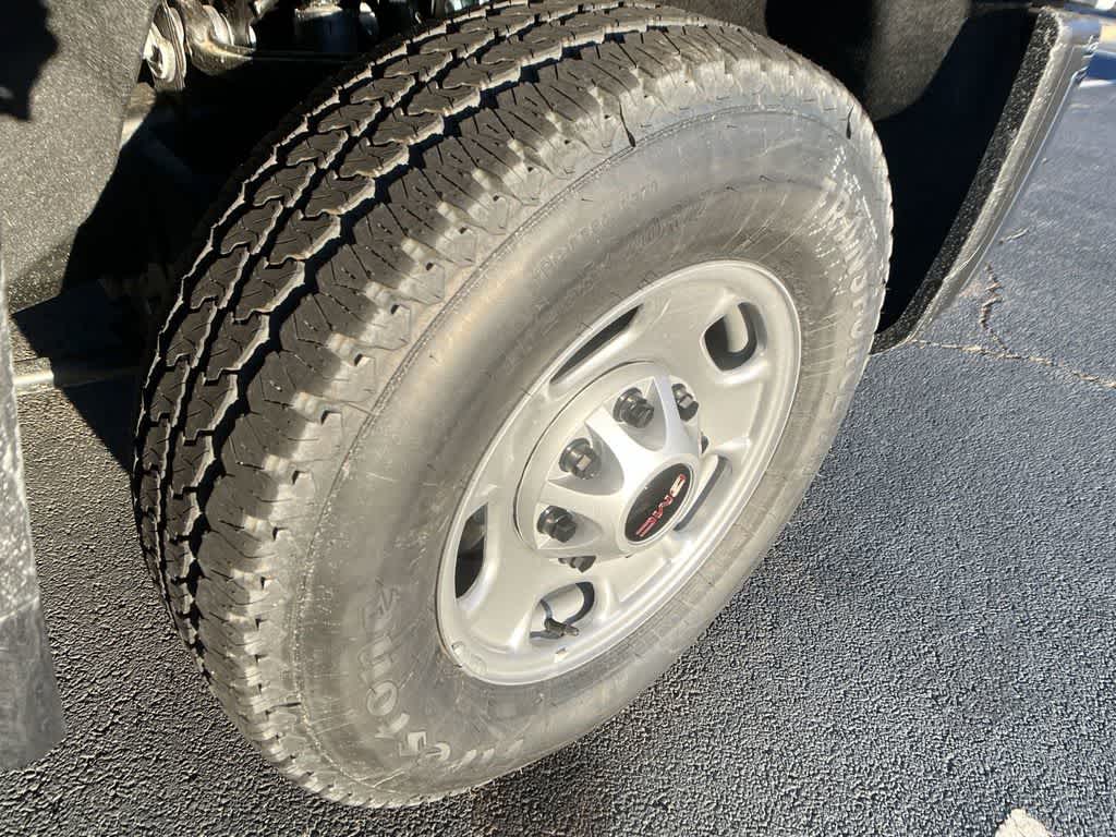 2025 GMC Sierra 2500HD Pro - Photo 21