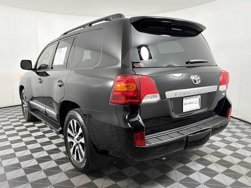 Used 2015 Toyota Land Cruiser 4WD