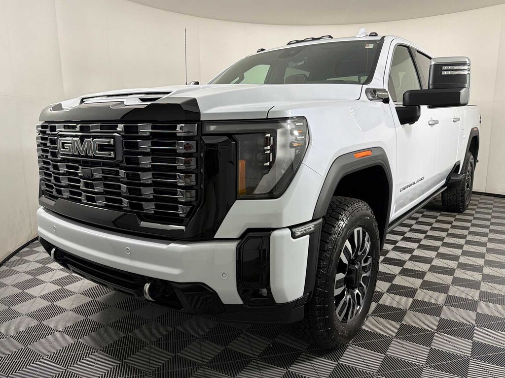 New 2026 GMC Sierra 2500 HD Denali Ultimate Truck Crew Cab