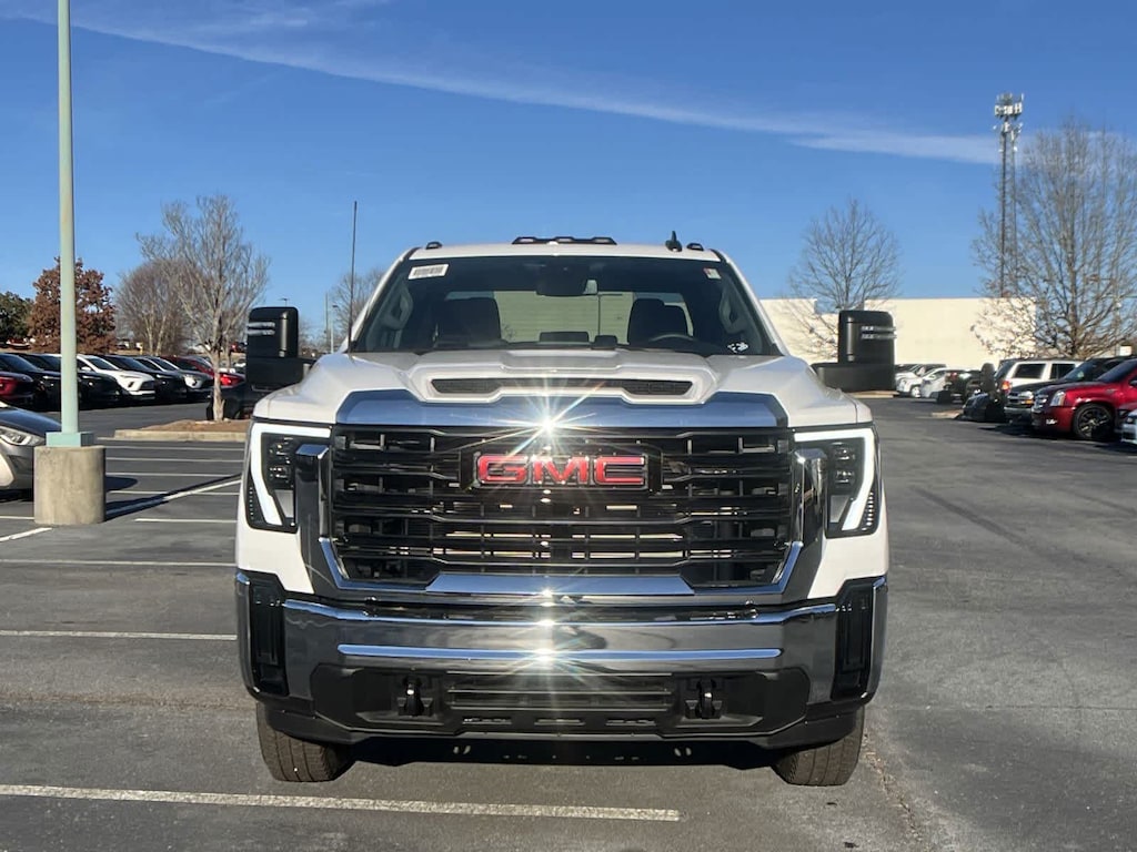 New 2025 GMC Sierra 3500 HD Chassis Cab Pro Truck Crew Cab