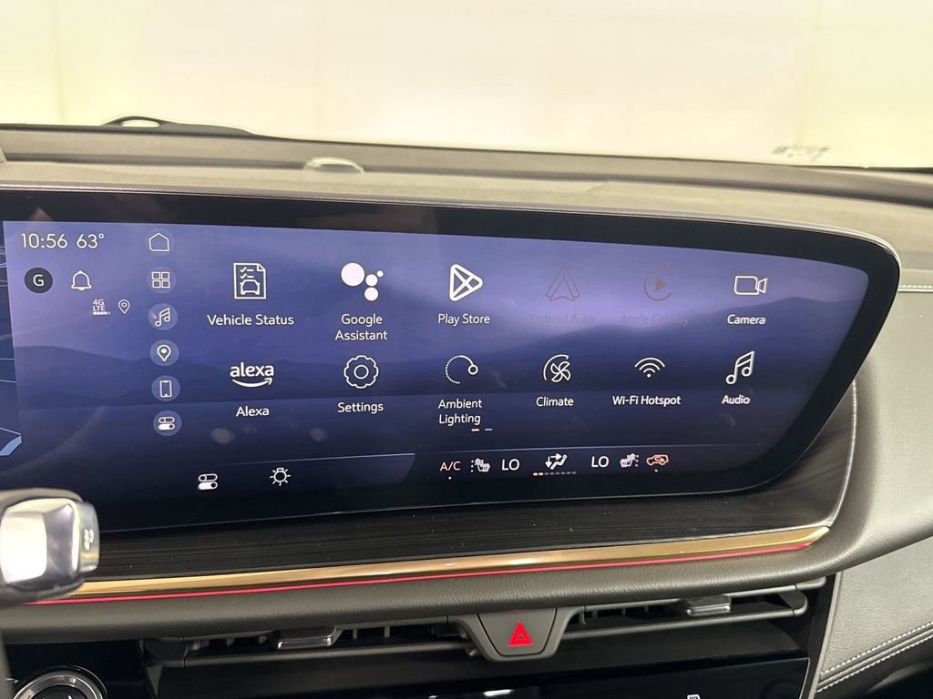 2025 Buick Envision Avenir photo 2