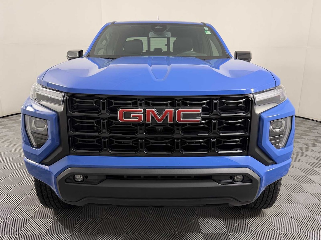 Used 2025 GMC Canyon 4WD Elevation Crew Cab Crew Cab