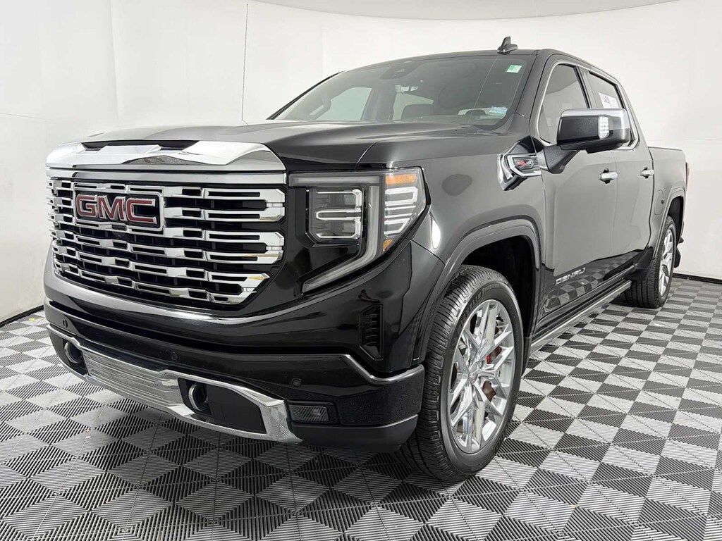 Used 2023 GMC Sierra 1500 Denali 4WD Crew Cab 147 4WD Crew Cab 147