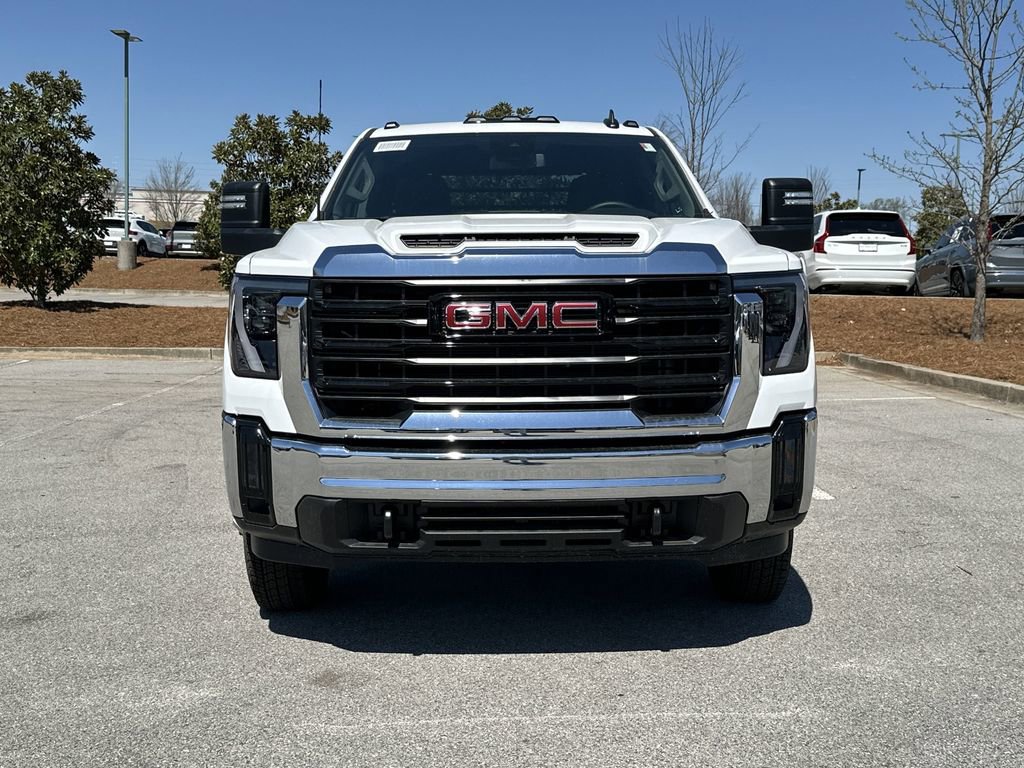 2025 Gmc Sierra 3500 Pro photo 2