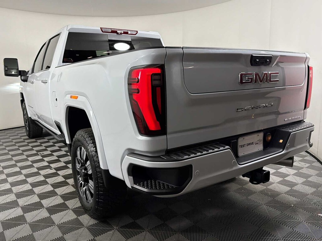 New 2026 GMC Sierra 2500 HD Denali Truck Crew Cab